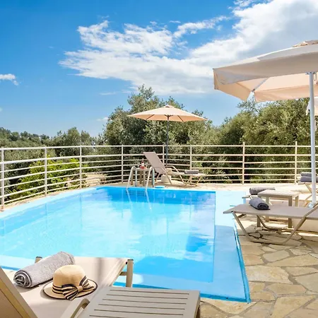 Elli Epavlis Private Pool Starlink Wifi Near Barbati Ýpsos